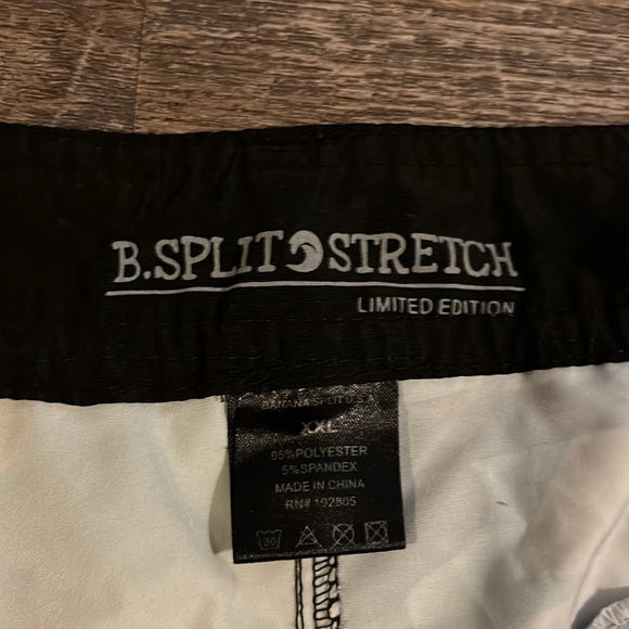 🔴 $2 Men XXL Swim Trunks by B. Split Stretch Limited Edition Swim GUC - Picture 3 of 4